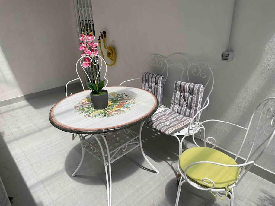 La Casa Di Lillidu - Napoli Most Exclusive Area Apartment Exterior photo